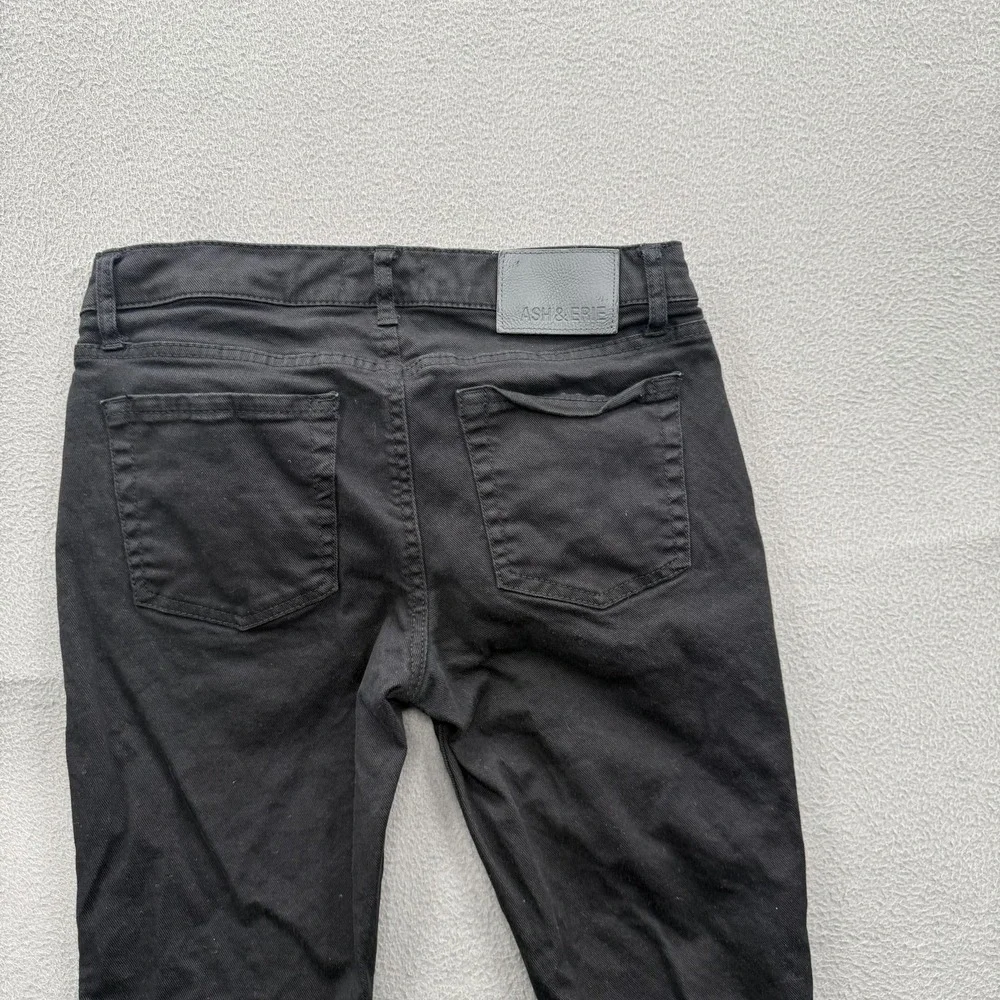 Ash & Erie Jeans Mens 30x29 (Fits 30/28) Black Slim Taper Dark Wash Stretch.